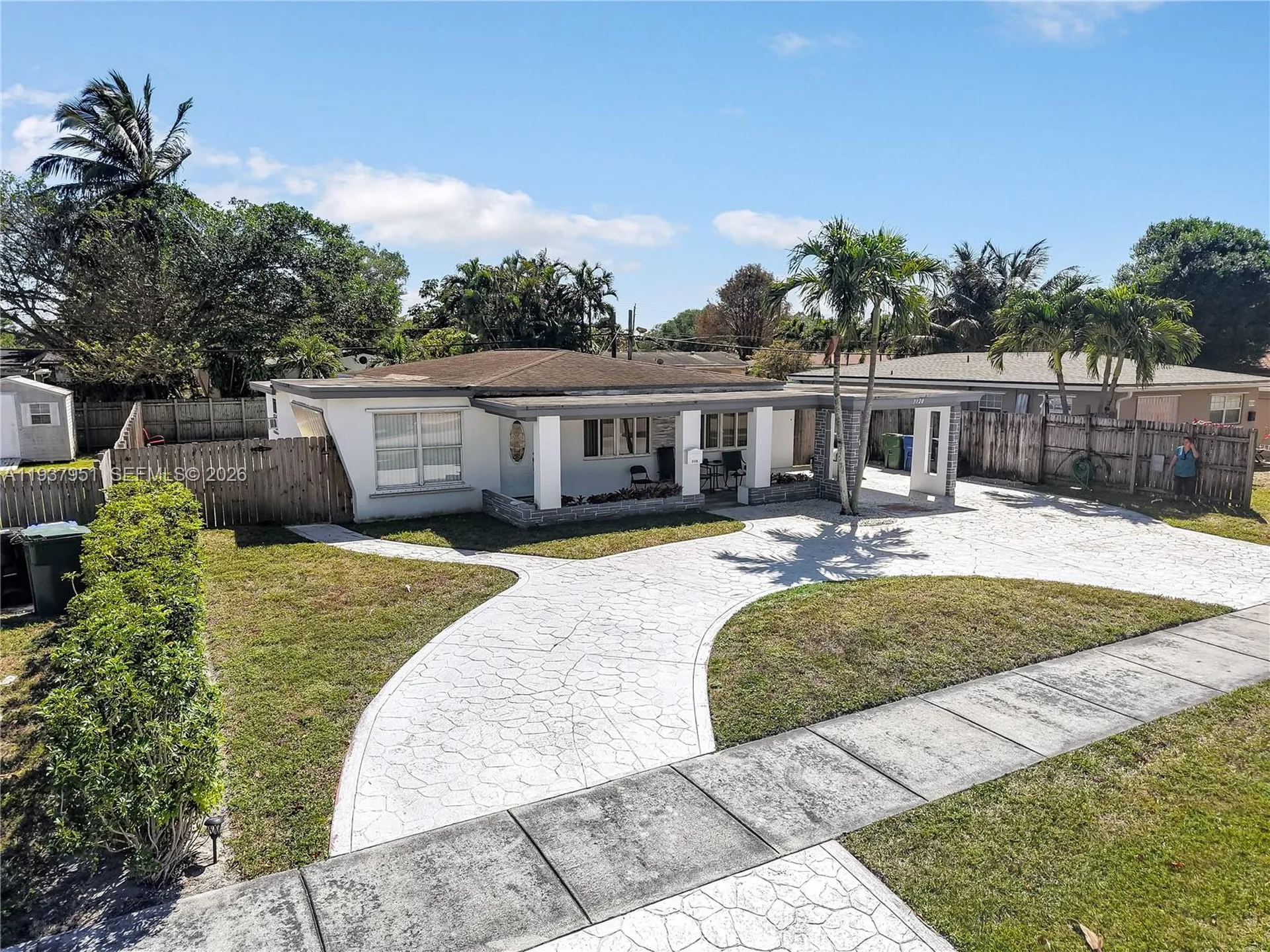 3120 SW 17th Street Fort Lauderdale FL 33312