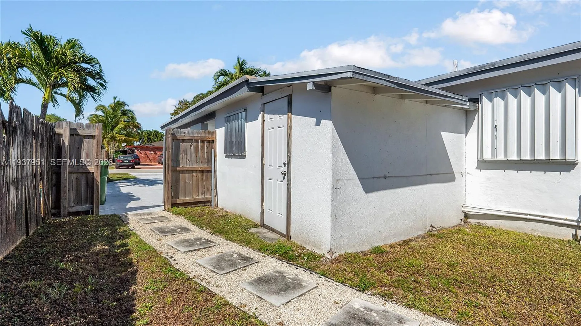 3120 SW 17th Street Fort Lauderdale FL 33312