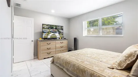 3120 SW 17th Street Fort Lauderdale FL 33312