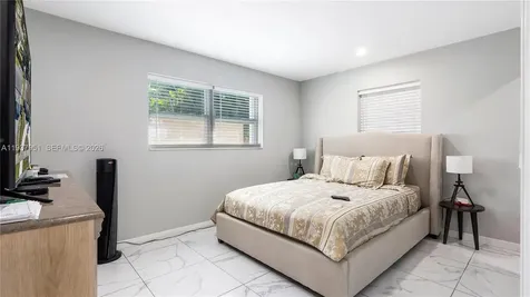 3120 SW 17th Street Fort Lauderdale FL 33312