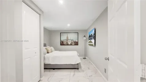 3120 SW 17th Street Fort Lauderdale FL 33312