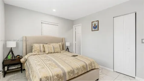 3120 SW 17th Street Fort Lauderdale FL 33312