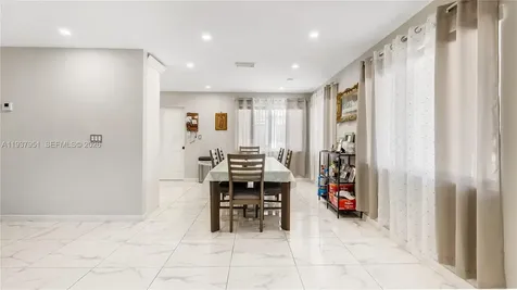 3120 SW 17th Street Fort Lauderdale FL 33312