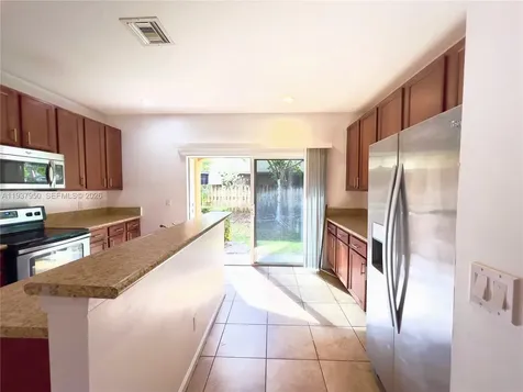 5906 Woodlands Boulevard Tamarac FL 33319