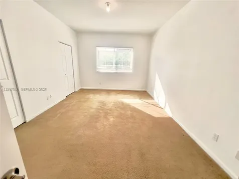 5906 Woodlands Boulevard Tamarac FL 33319