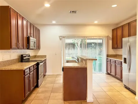 5906 Woodlands Boulevard Tamarac FL 33319