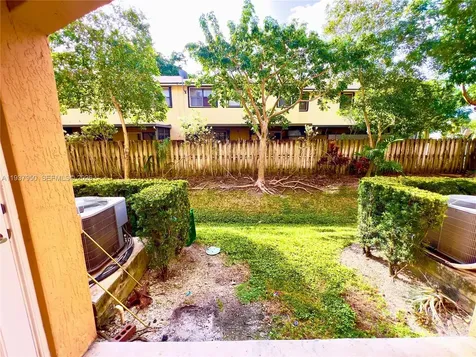 5906 Woodlands Boulevard Tamarac FL 33319