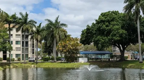 5906 Woodlands Boulevard Tamarac FL 33319