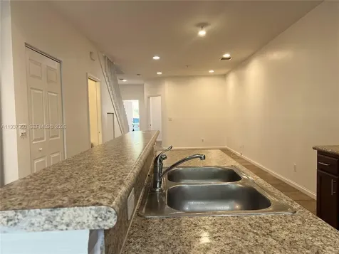 5906 Woodlands Boulevard Tamarac FL 33319