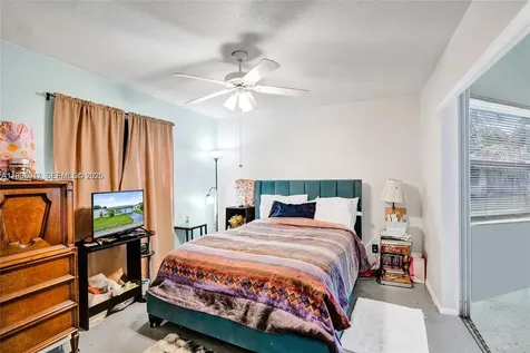 4914 NW 52nd Court Tamarac FL 33319