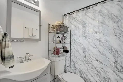 4914 NW 52nd Court Tamarac FL 33319