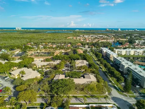401 SE 10th Street Dania Beach FL 33004