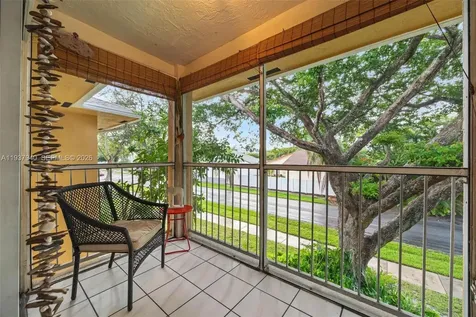 401 SE 10th Street Dania Beach FL 33004