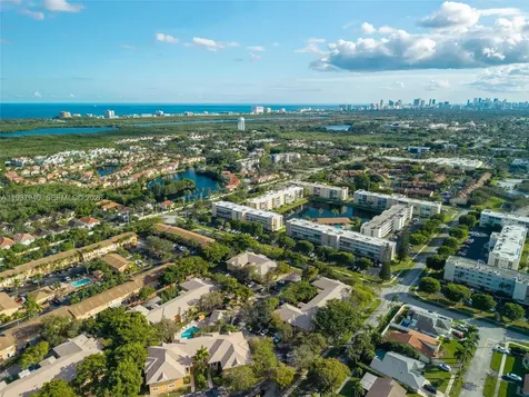 401 SE 10th Street Dania Beach FL 33004