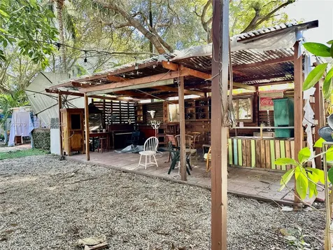 12418 NE 4th Avenue North Miami FL 33161