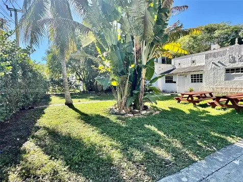 12418 NE 4th Avenue North Miami FL 33161