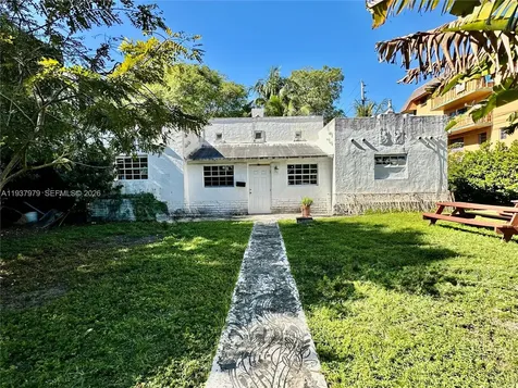 12418 NE 4th Avenue North Miami FL 33161