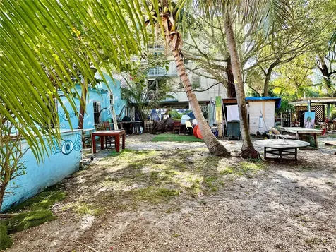 12418 NE 4th Avenue North Miami FL 33161