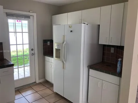 11274 SW 64 Lane Miami FL 33173