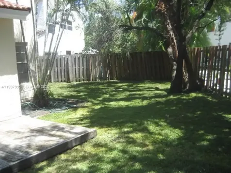 13224 SW 10 Te Miami FL 33184