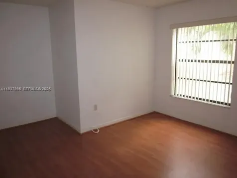 13224 SW 10 Te Miami FL 33184