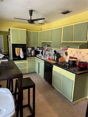 9755 SW 165th Terrace Miami FL 33157