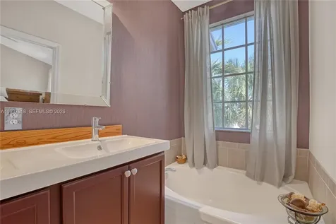 104 Harbors Way Boynton Beach FL 33435