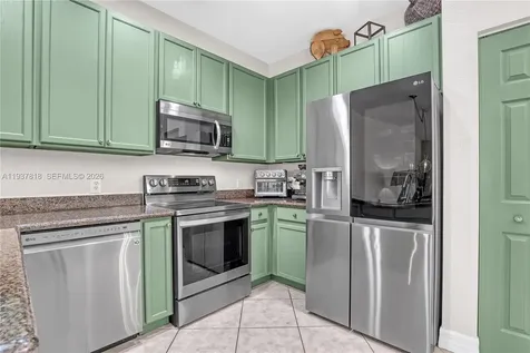 104 Harbors Way Boynton Beach FL 33435