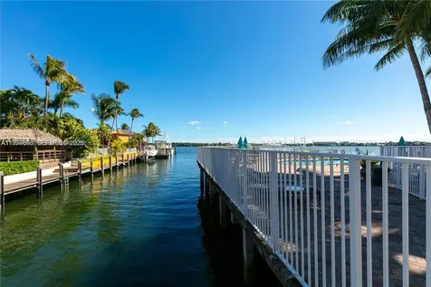 104 Harbors Way Boynton Beach FL 33435