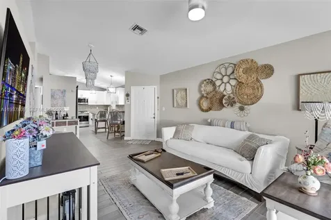 10831 NW 3rd Court Pembroke Pines FL 33026