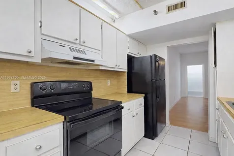 3850 Washington Street Hollywood FL 33021