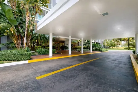 3850 Washington Street Hollywood FL 33021