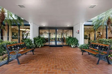 3850 Washington Street Hollywood FL 33021