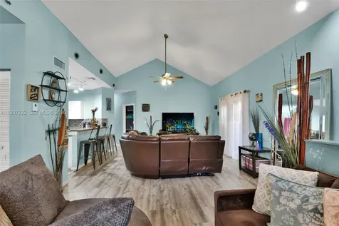 1419 Avon Lane North Lauderdale FL 33068