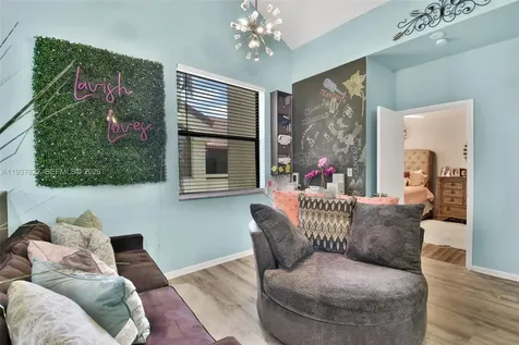 1419 Avon Lane North Lauderdale FL 33068