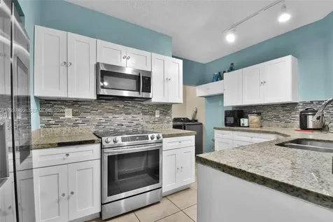 1419 Avon Lane North Lauderdale FL 33068