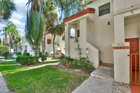 1419 Avon Lane North Lauderdale FL 33068