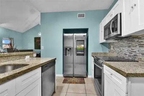 1419 Avon Lane North Lauderdale FL 33068