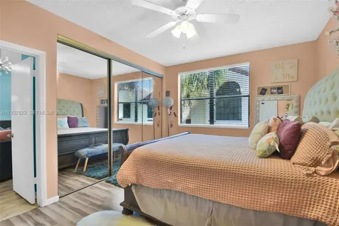 1419 Avon Lane North Lauderdale FL 33068