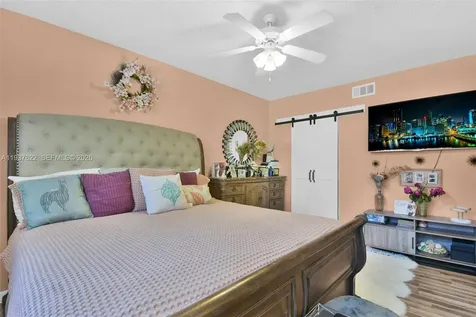 1419 Avon Lane North Lauderdale FL 33068