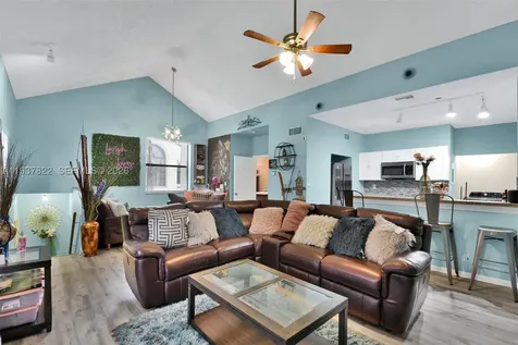 1419 Avon Lane North Lauderdale FL 33068