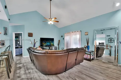 1419 Avon Lane North Lauderdale FL 33068