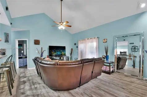 1419 Avon Lane North Lauderdale FL 33068