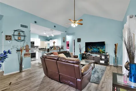 1419 Avon Lane North Lauderdale FL 33068