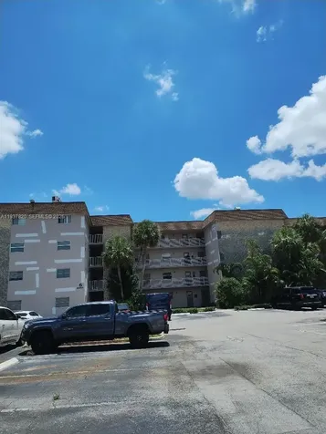 2440 SW 81st Avenue Davie FL 33324