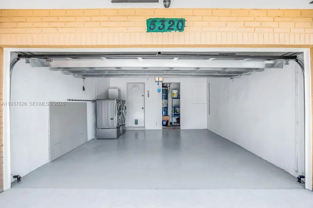 5320 NE 16th Terrace Fort Lauderdale FL 33334