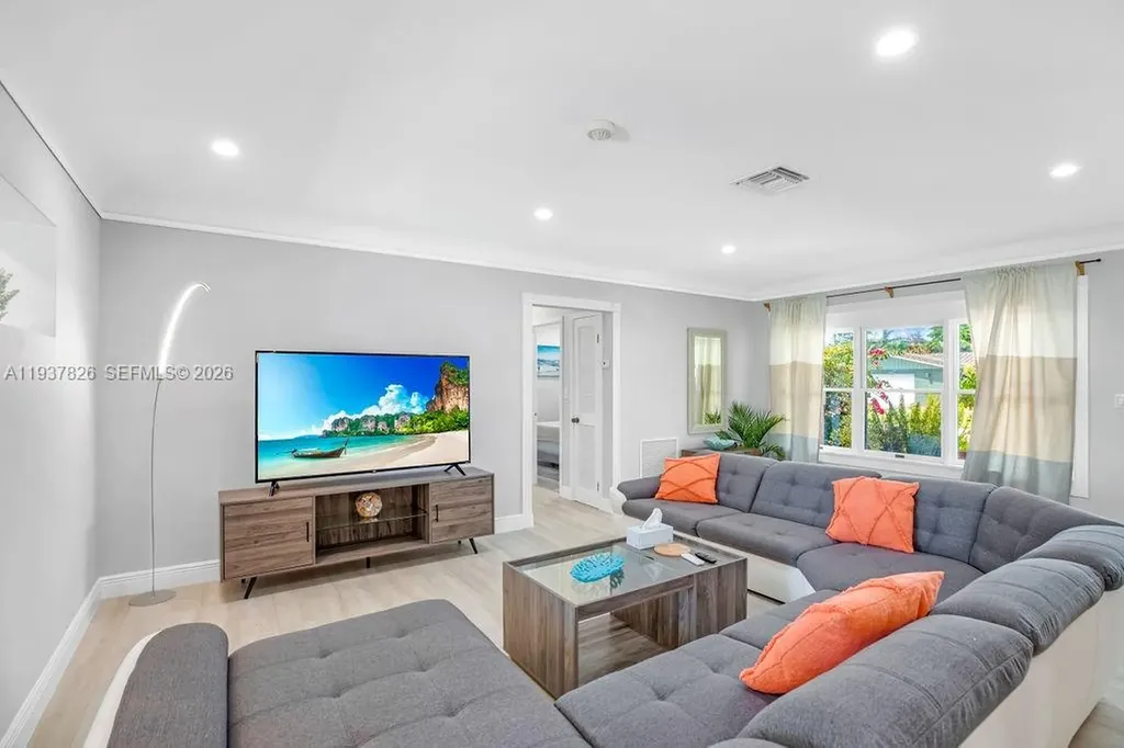 5320 NE 16th Terrace Fort Lauderdale FL 33334