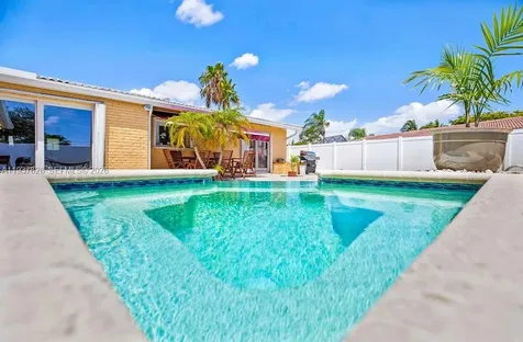 5320 NE 16th Terrace Fort Lauderdale FL 33334