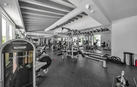 2457 Collins Avenue Miami Beach FL 33140