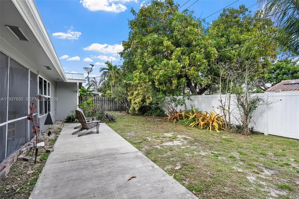 5670 NE 21st Drive Fort Lauderdale FL 33308